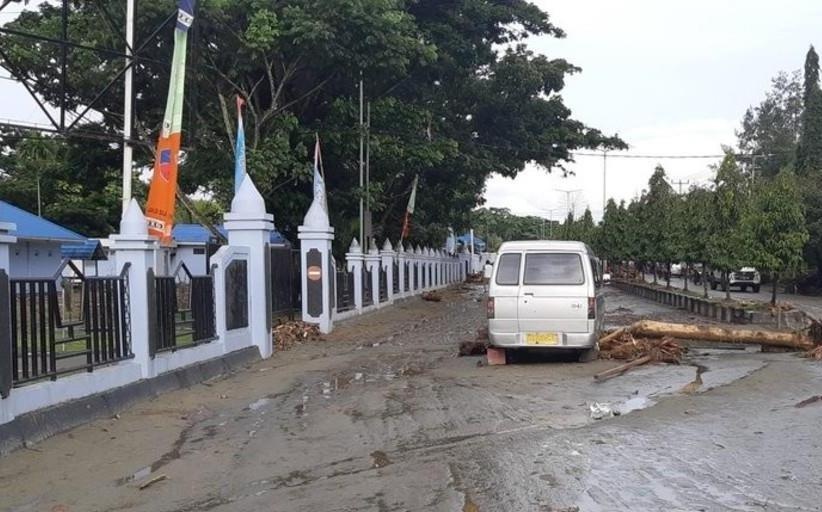 It nhat 42 nguoi chet do lu quet o Indonesia hinh anh