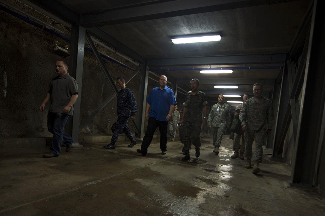 Mỹ đòi Hàn Quốc trả tiền xây hầm trú ẩn hạt nhân ảnh 1 My doi Han Quoc tra tien xay ham tru an hat nhan anh 1