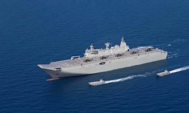 Tau hai quan lon nhat Australia tham Viet Nam hinh anh