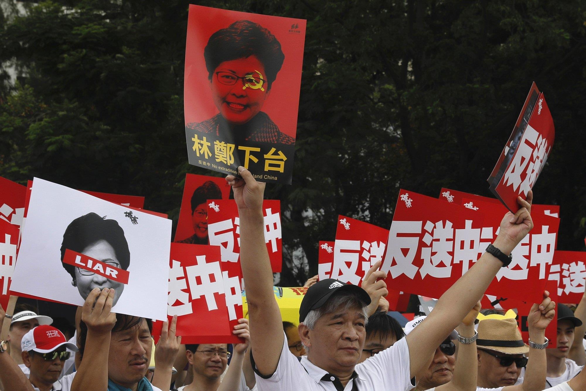 Bieu tinh Hong Kong anh 2