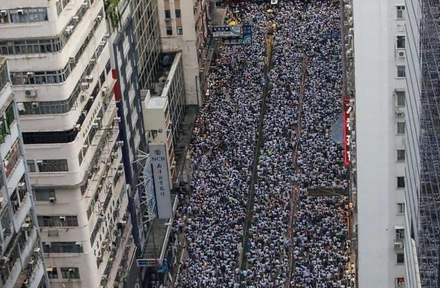 Tai sao du luat dan do sang dai luc gay phan no du doi o Hong Kong? hinh anh