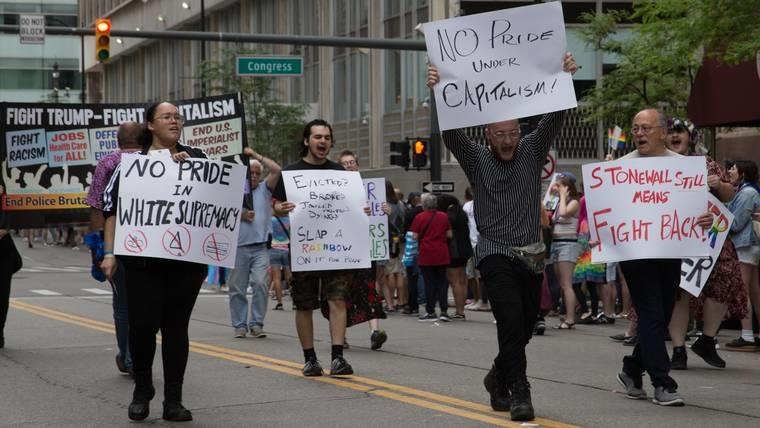 tan phat xit o My anh 9