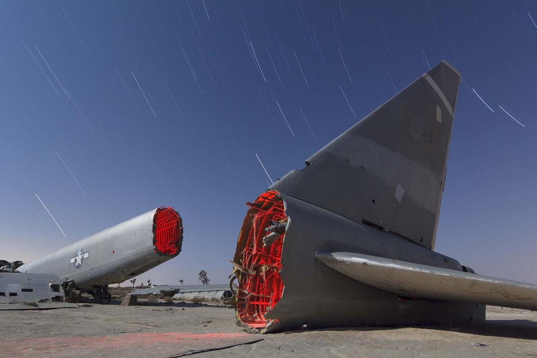 nghia dia may bay o California anh 11