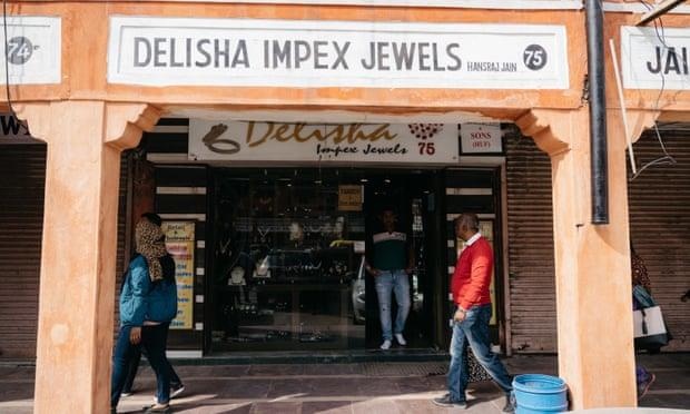 Cho trang suc noi tieng An Do anh 2