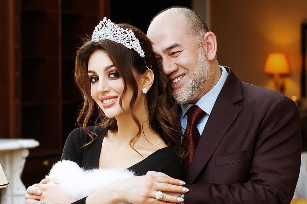 Hoa hau Nga dang video ve moi tinh voi cuu vuong giua tin don ly hon hinh anh