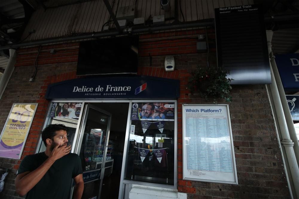 Mat dien tren dien rong o London anh 6