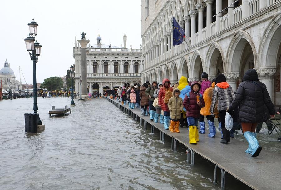 Nhung thanh pho dang lun anh 8