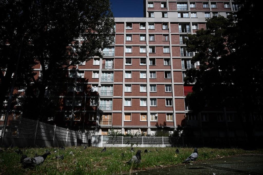 Paris pha huy chung cu mang ten Gagarin anh 6