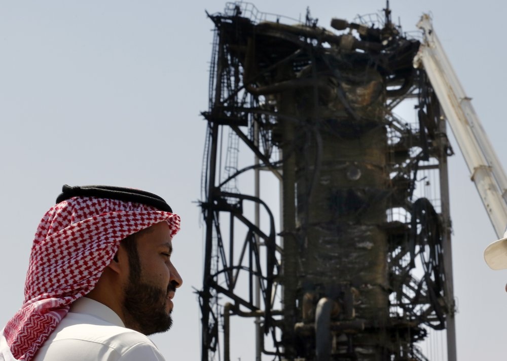 Saudi mo cua to hop hoa dau bi tan cong cho truyen thong anh 2