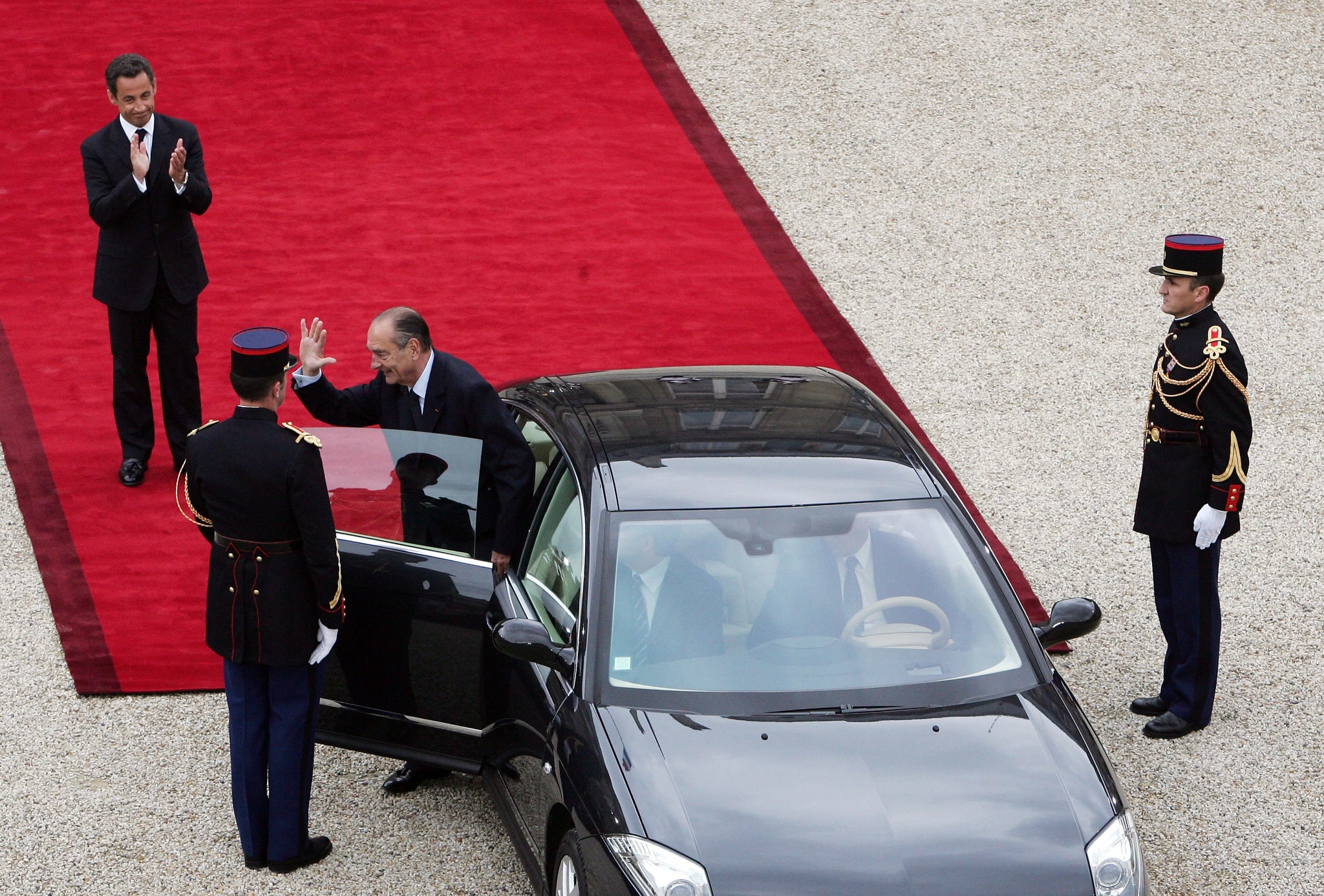 Jacques Chirac tren chinh truong Phap anh 11