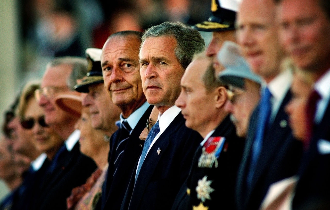 Jacques Chirac tren chinh truong Phap anh 10