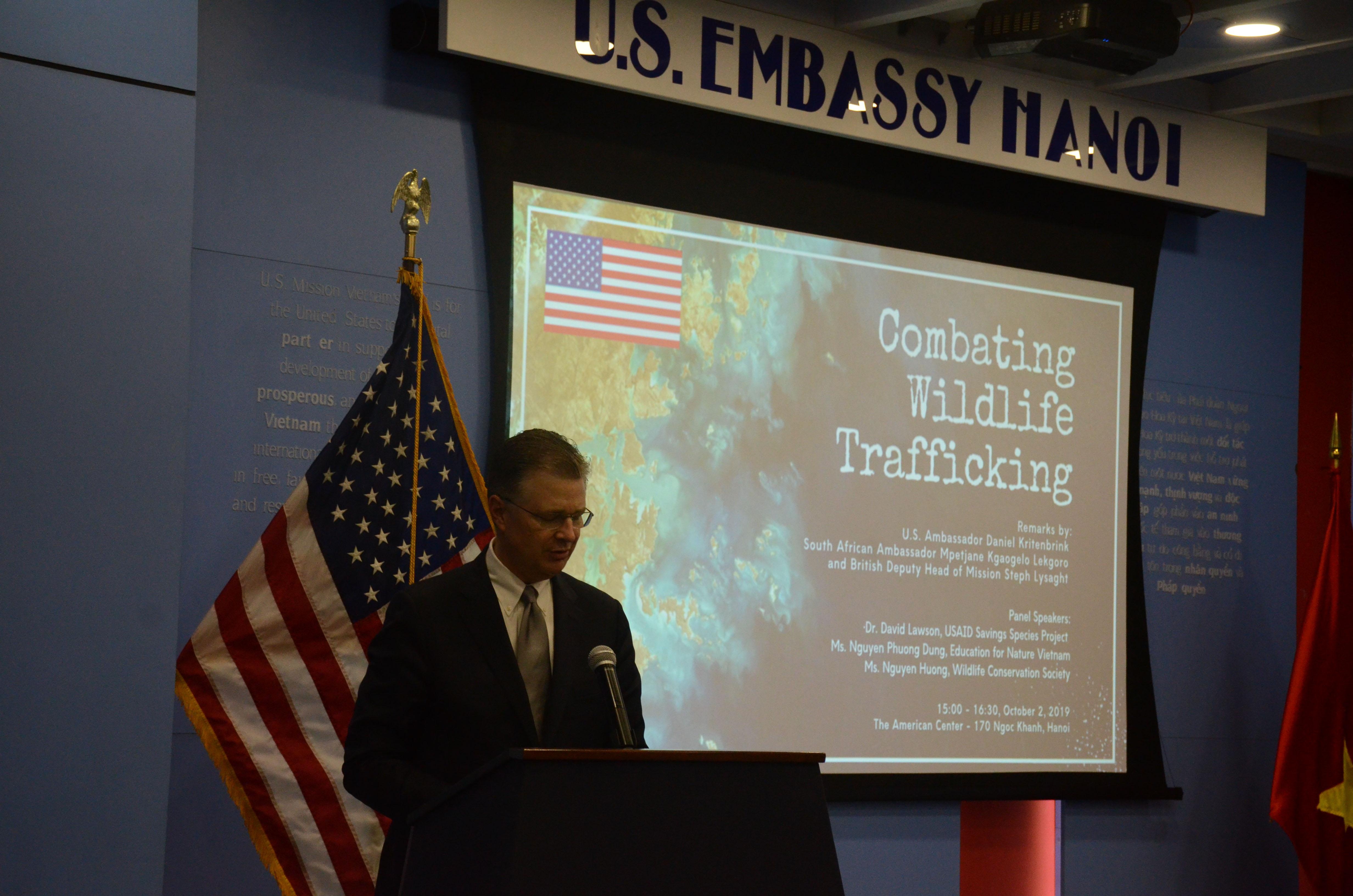 My ho tro Viet Nam chong buon ban dong vat hoang da anh 1