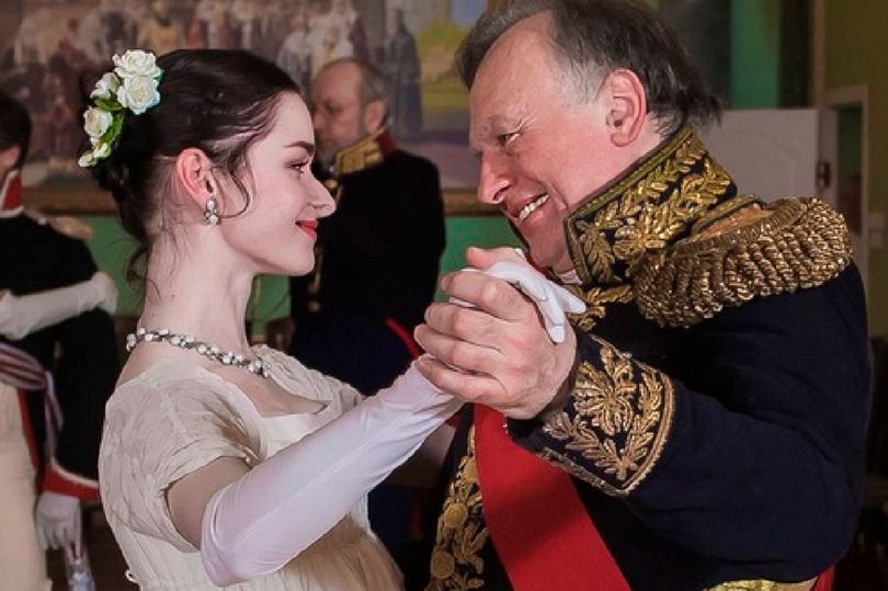 Giao su su hoc Nga giet va cua xac nguoi tinh sinh vien hinh anh