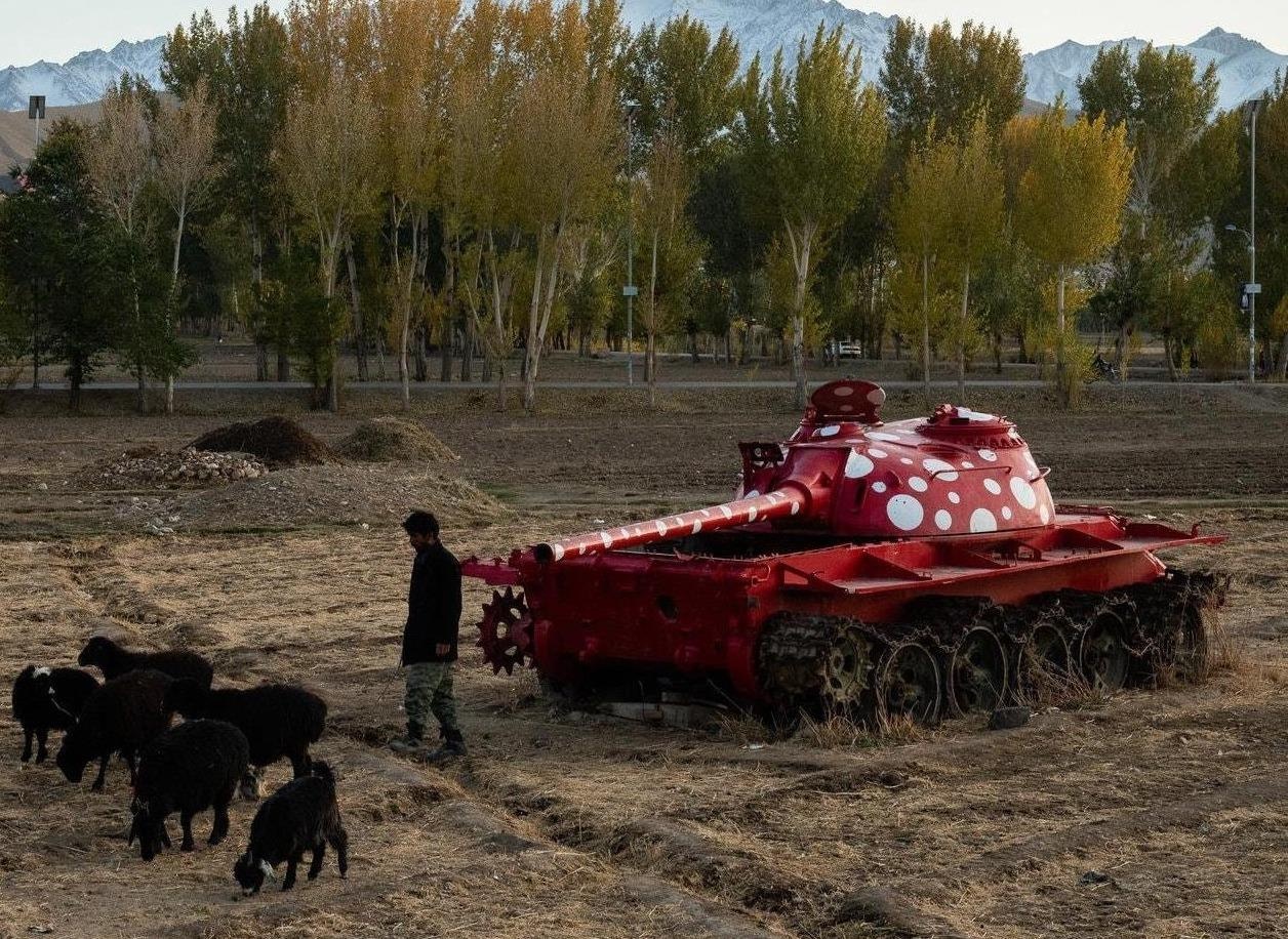 Loi nguyen cua Afghanistan - nhung trai bom tu hai cuoc chien truoc hinh anh