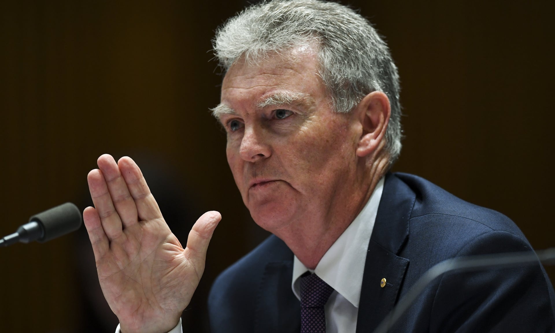 Diep vien Trung Quoc dao tau anh 3