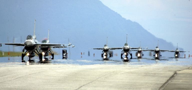 Dai Loan,  My,  Trung Quoc anh 1