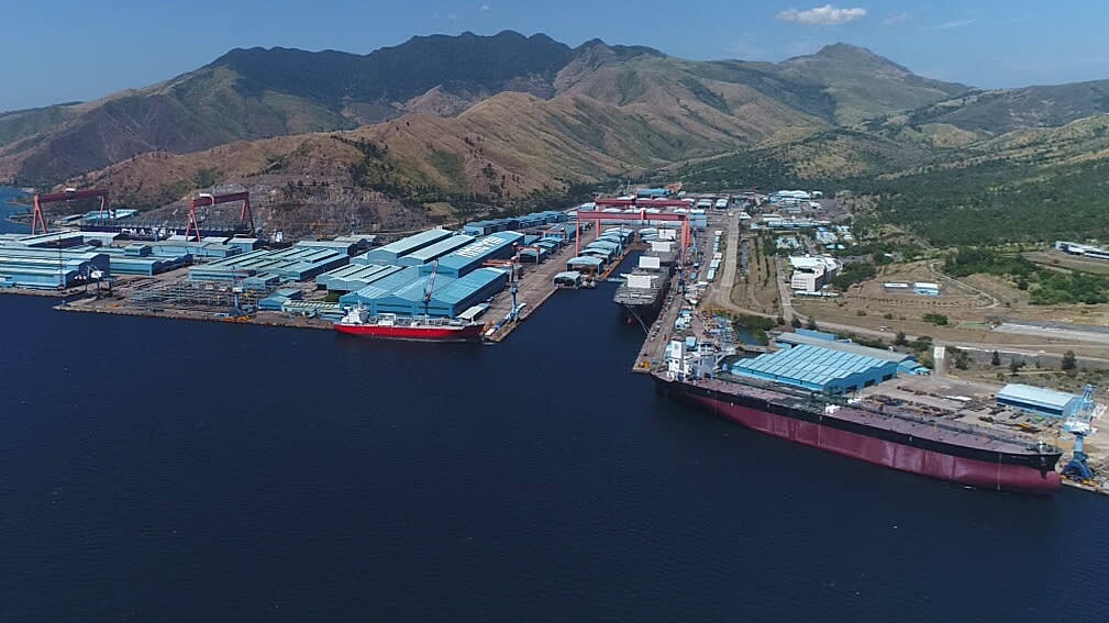 nha may dong tau chien luoc o vinh Subic anh 1