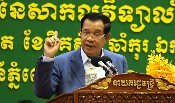 Thu tuong Hun Sen benh vuc cau thu goc Viet sut truot penalty hinh anh