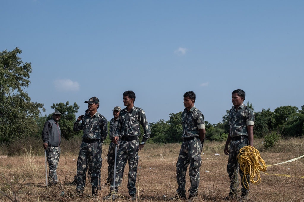 Nu bac si bi hiep roi dot xac, nguoi An Do vui vi 'luat rung' len ngoi hinh anh