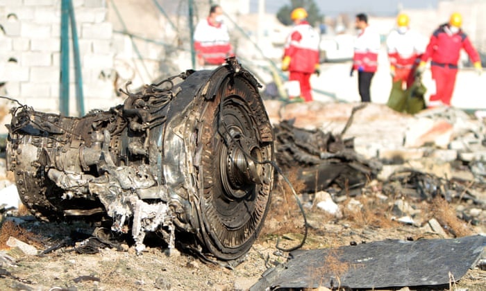 Iran xem xet kha nang may bay cho 176 nguoi va cham voi drone hinh anh