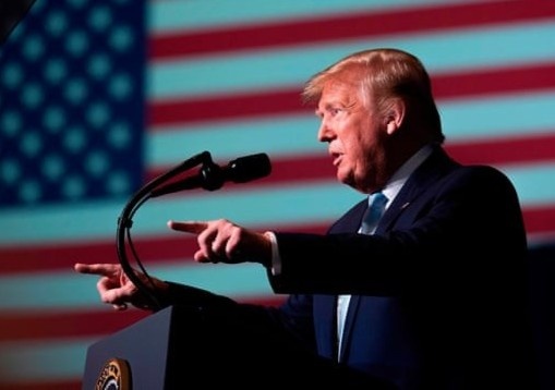 Lau Nam Goc lo mat uy tin vi cac phat bieu boc dong cua TT Trump hinh anh