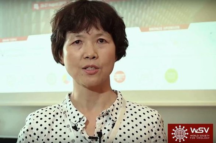 Hon 10 nam thu thap phan doi, tien si TQ gop phan giai ma virus corona hinh anh