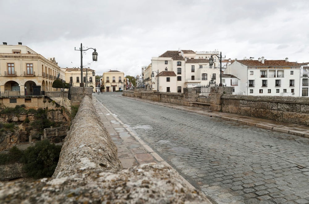 Tay Ban Nha truoc va sau phong toa anh 2