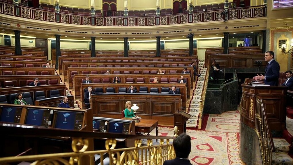 Bac si Tay Ban Nha phai chon benh nhan song anh 2