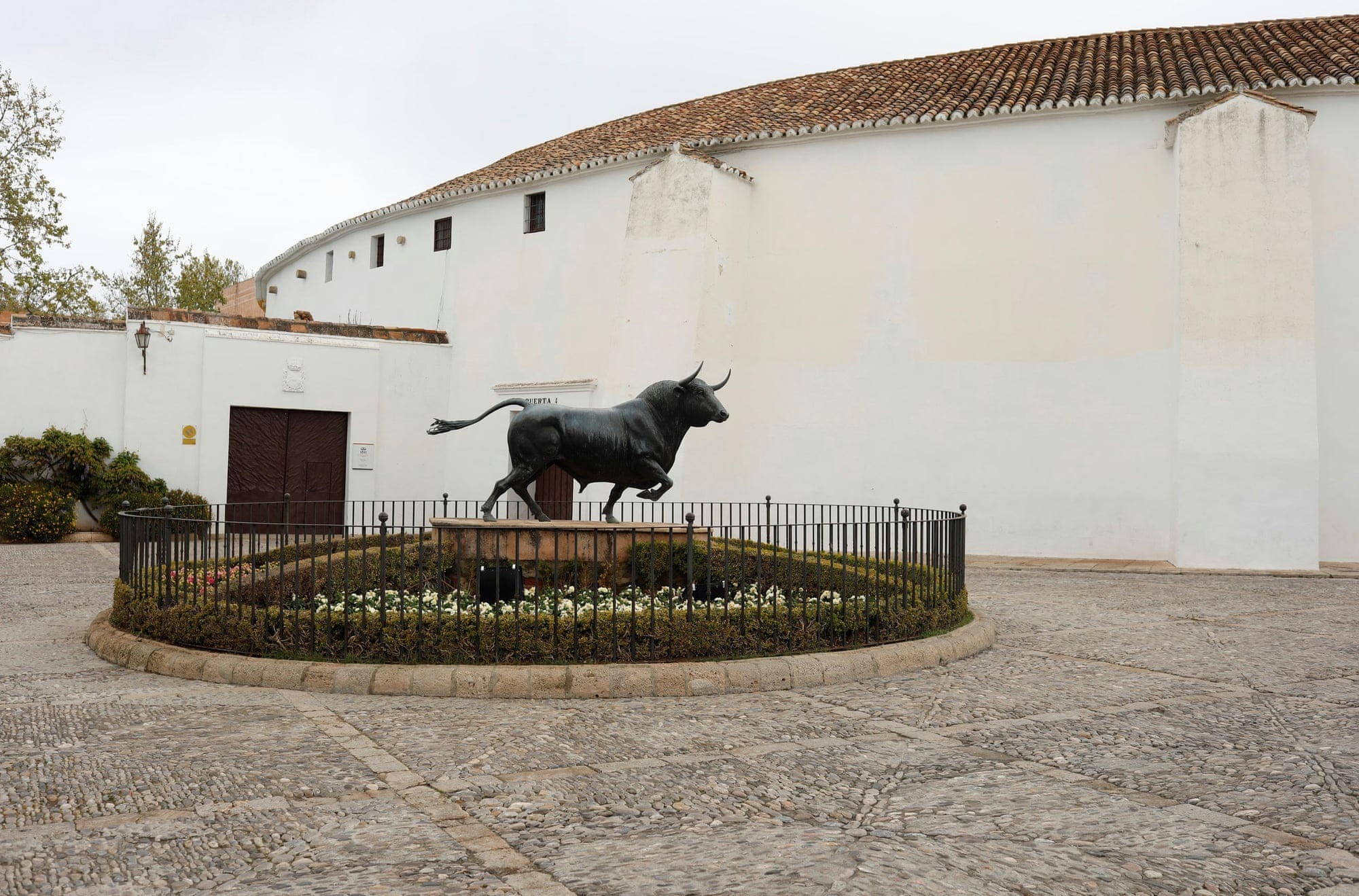 Tay Ban Nha truoc va sau phong toa anh 14