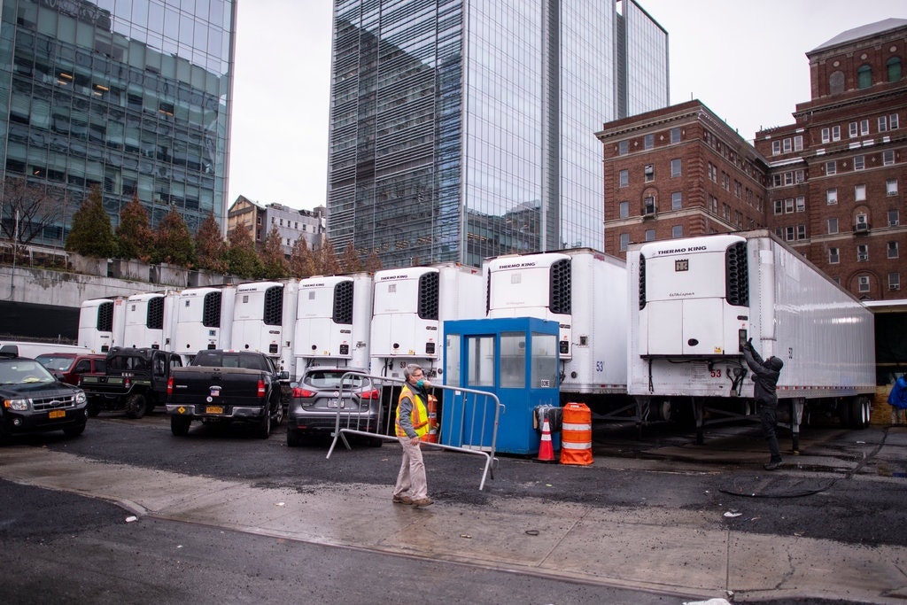 Sai lam cua Trump trong Covid-19 anh 6