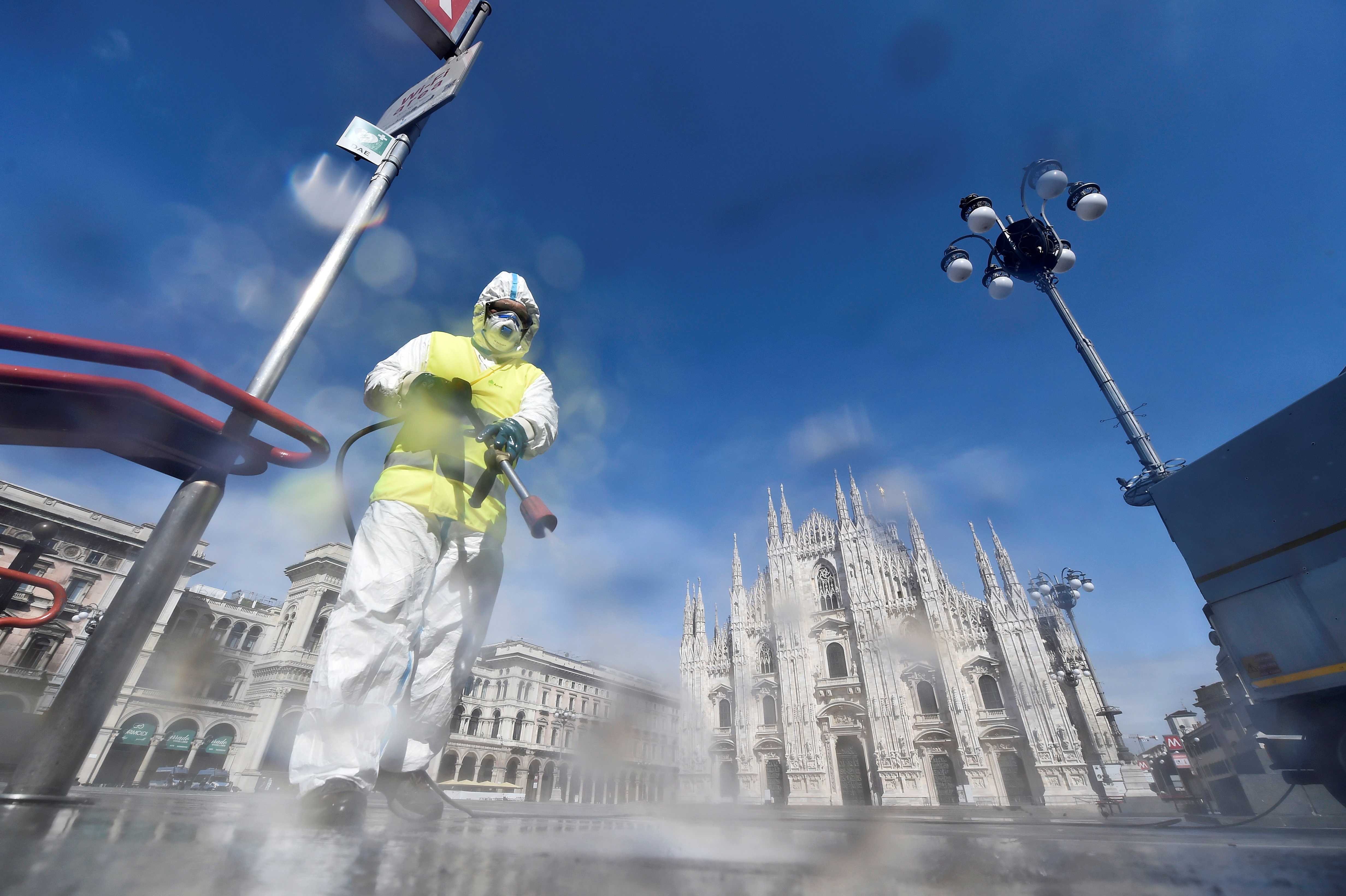 So ca tu vong trong ngay cua Italy xuong thap nhat trong tuan hinh anh