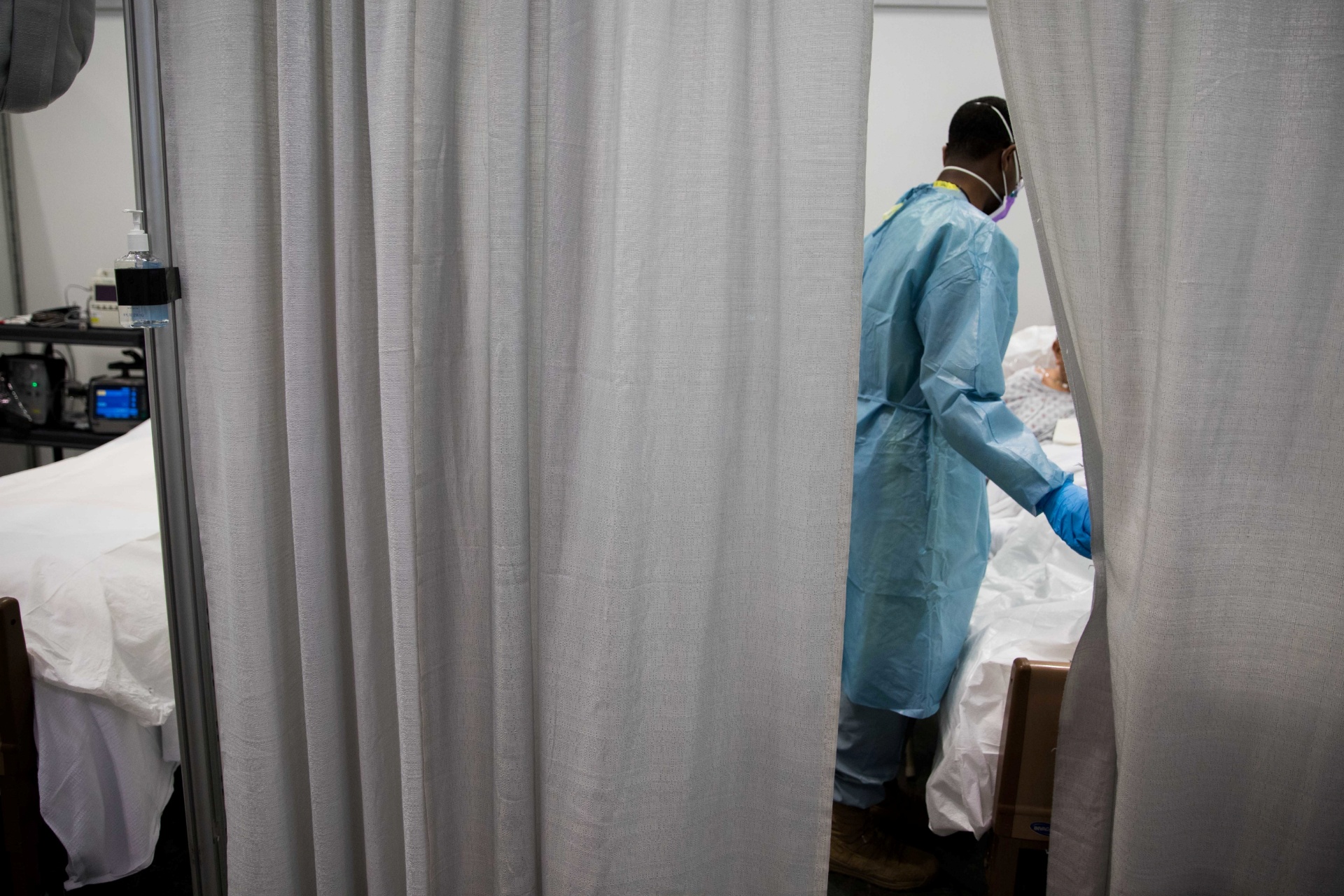 Bang New York co them ngay ky luc ve so ca tu vong hinh anh