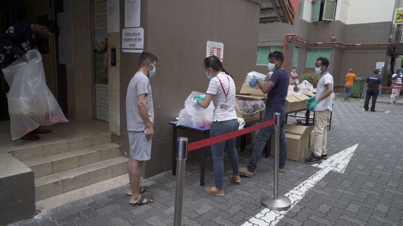 Nhiem covid-19 o Singapore anh 1