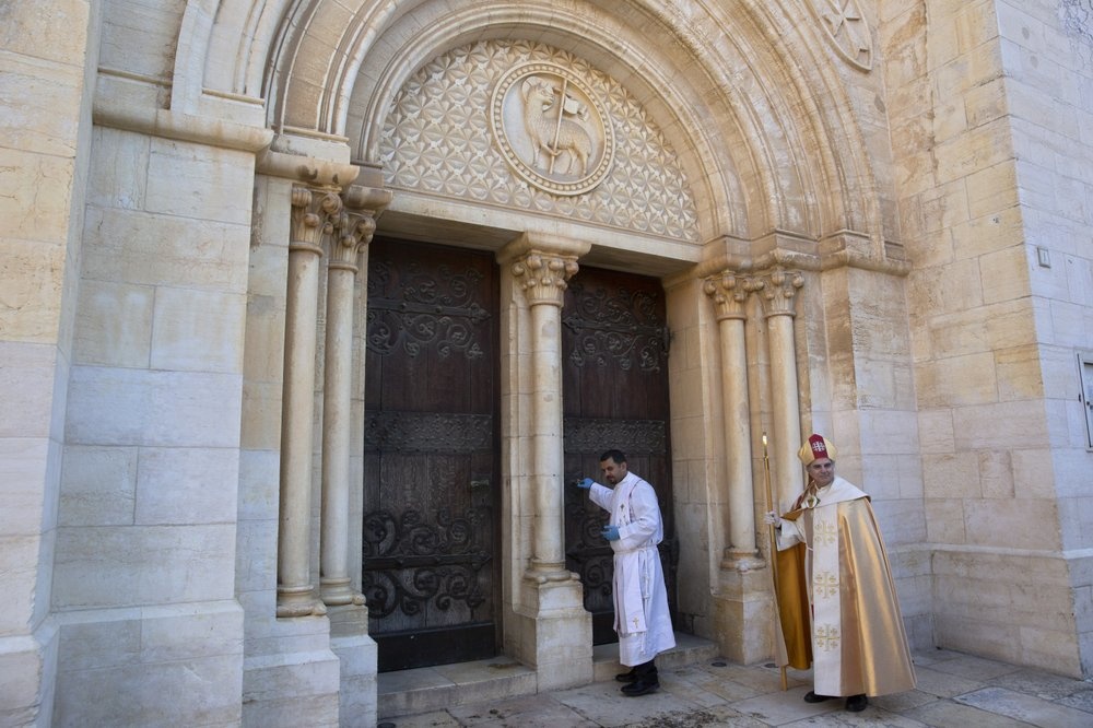 Mot le phuc sinh khac thuong giua Covid-19 anh 5