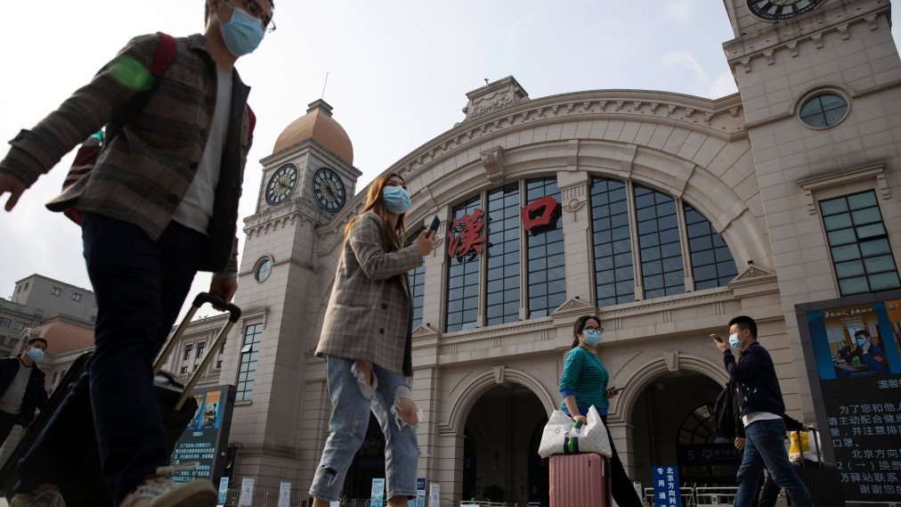 Virus corona co 3 chung anh 1