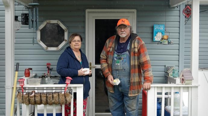 Tang New York 1 chiec khau trang anh 1