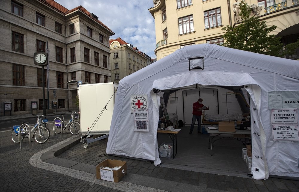 Chau Au vang ve vi Covid-19 anh 5