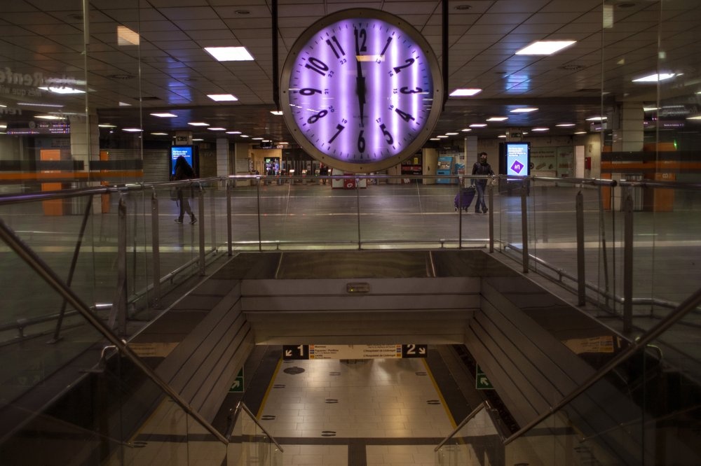 Chau Au vang ve vi Covid-19 anh 10