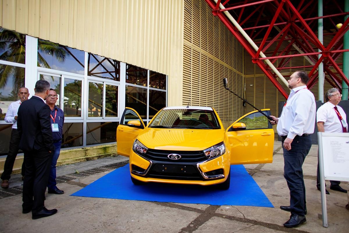 Tinh yeu voi nhung chiec Lada o Cuba anh 8