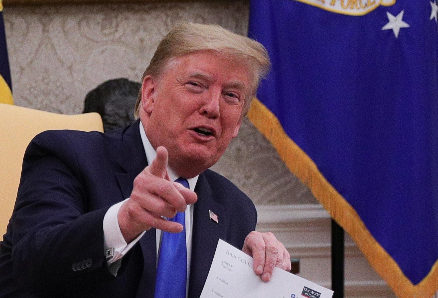 TT Trump: Covid-19 con te hon ca Tran Chau Cang hinh anh