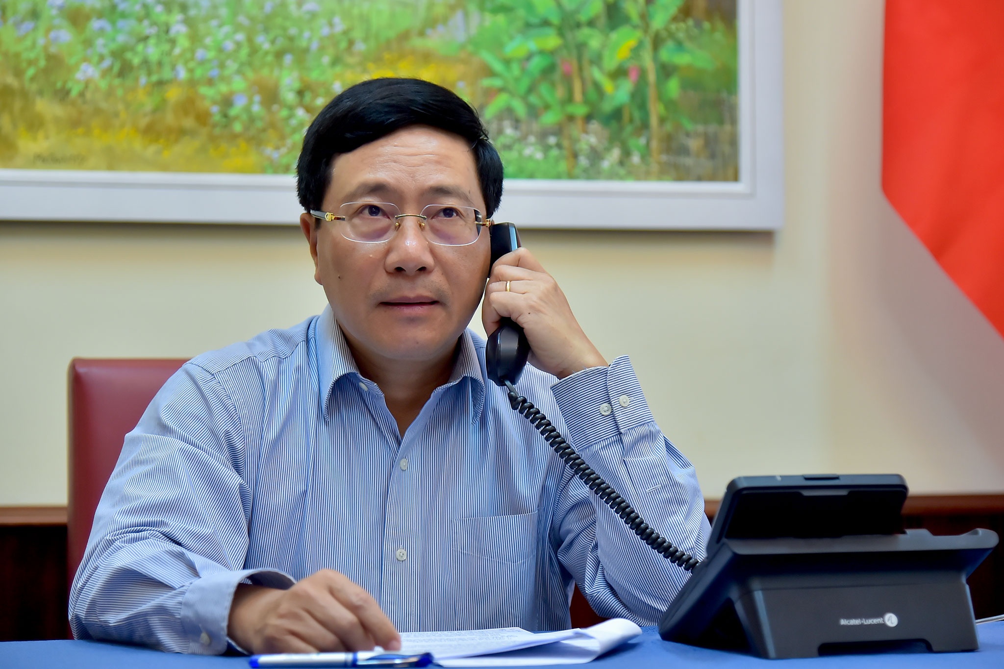 Ngoai truong Nhat an tuong voi cach Viet Nam kiem soat dich Covid-19 hinh anh