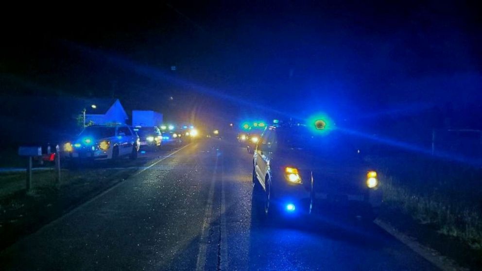 Xa sung tai My, 7 nguoi chet hinh anh