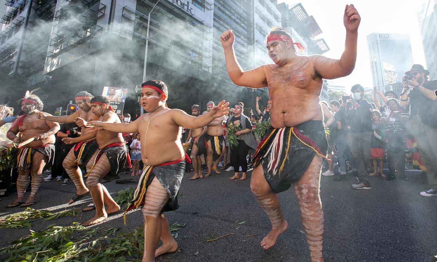 Cuoc bieu tinh sau cai chet cua George Floyd lan ra khap the gioi hinh anh