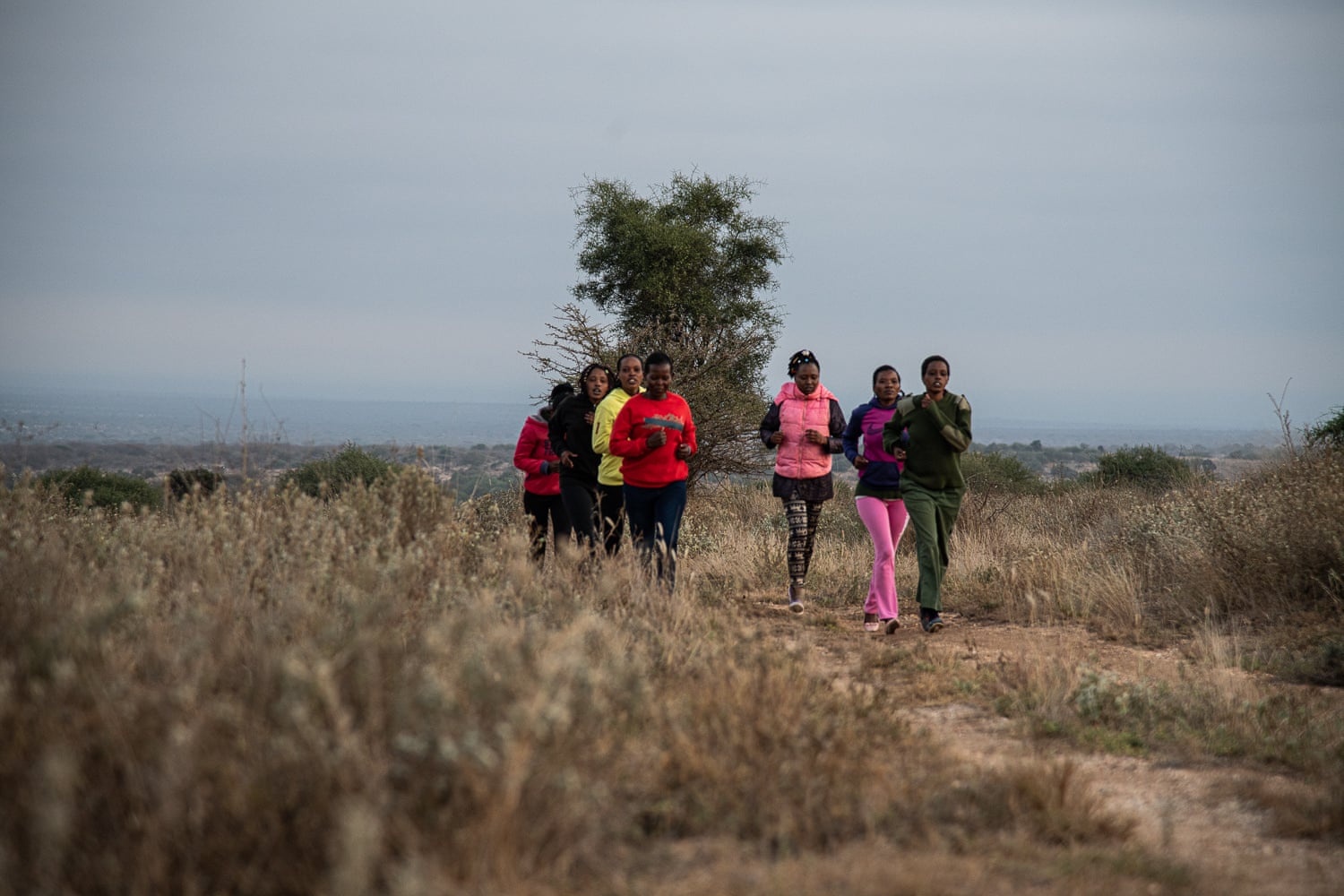 Nhung nu chien binh bao ve su tu o Kenya anh 6
