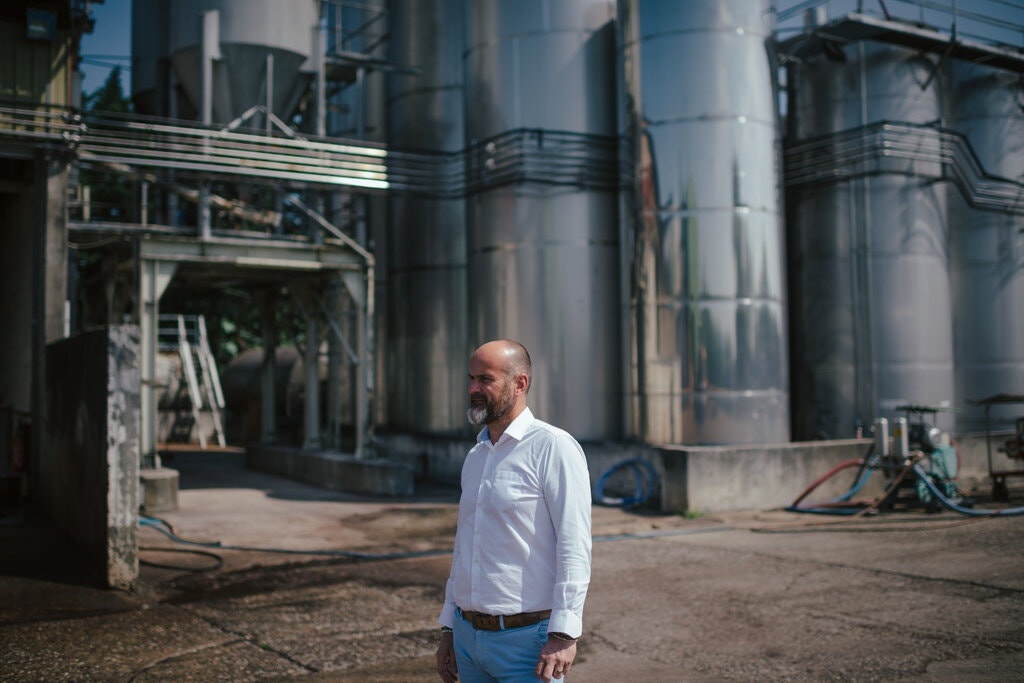 Ruou vang Phap e am thoi Covid-19 anh 2