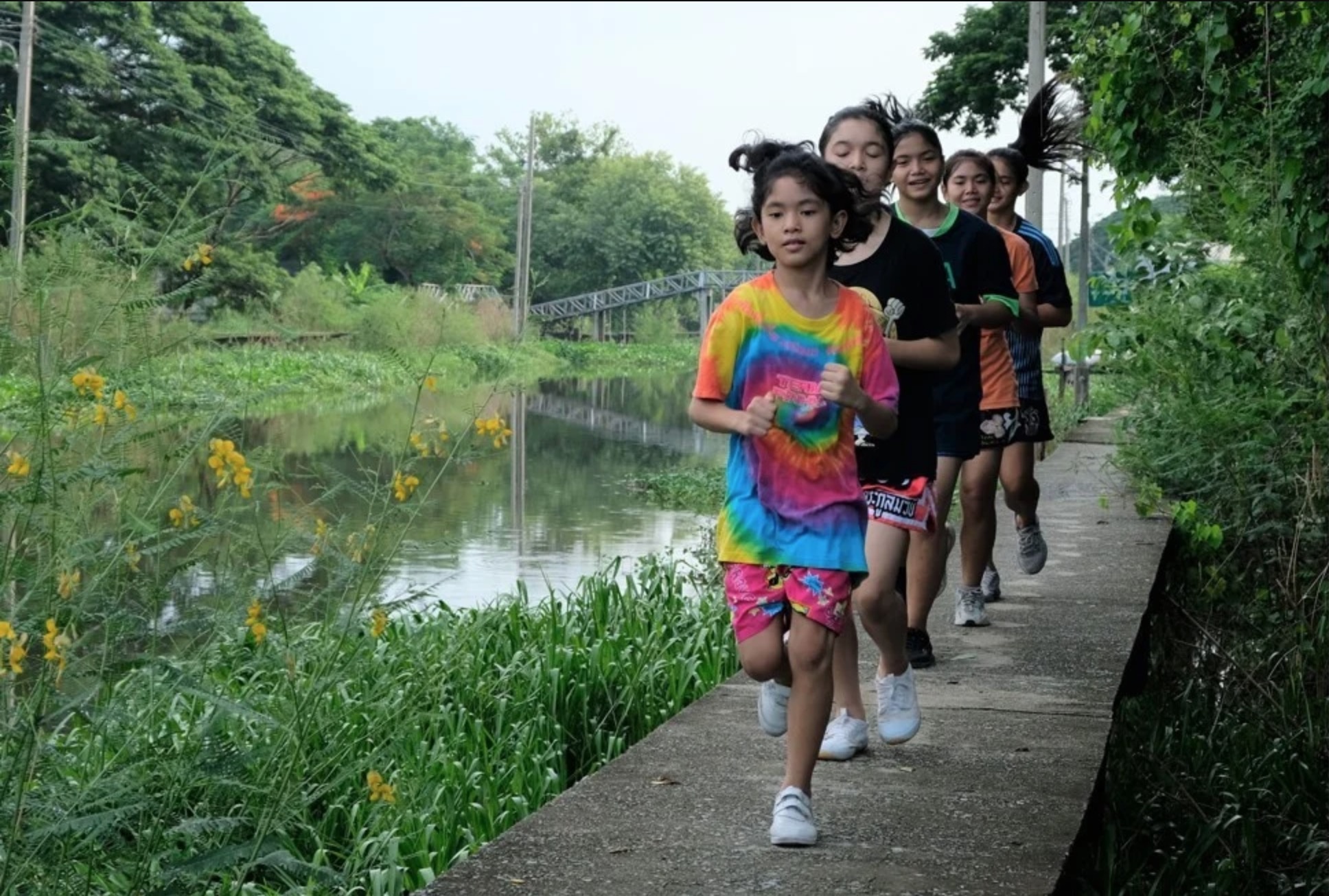 9 chi em lam vo si o Thai Lan anh 4