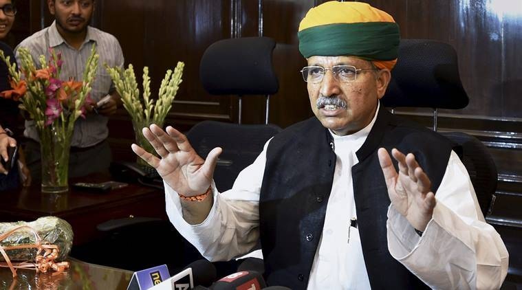 Chinh tri gia An Do mac Covid-19 sau khi quang cao snack chong virus hinh anh