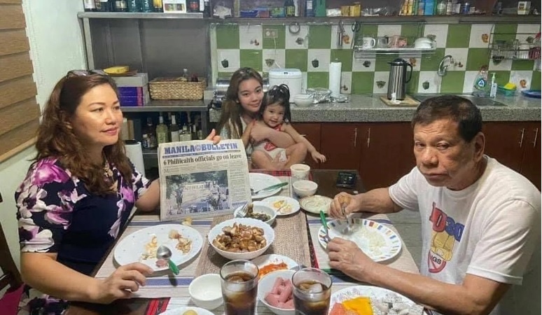 Tong thong Duterte anh 1