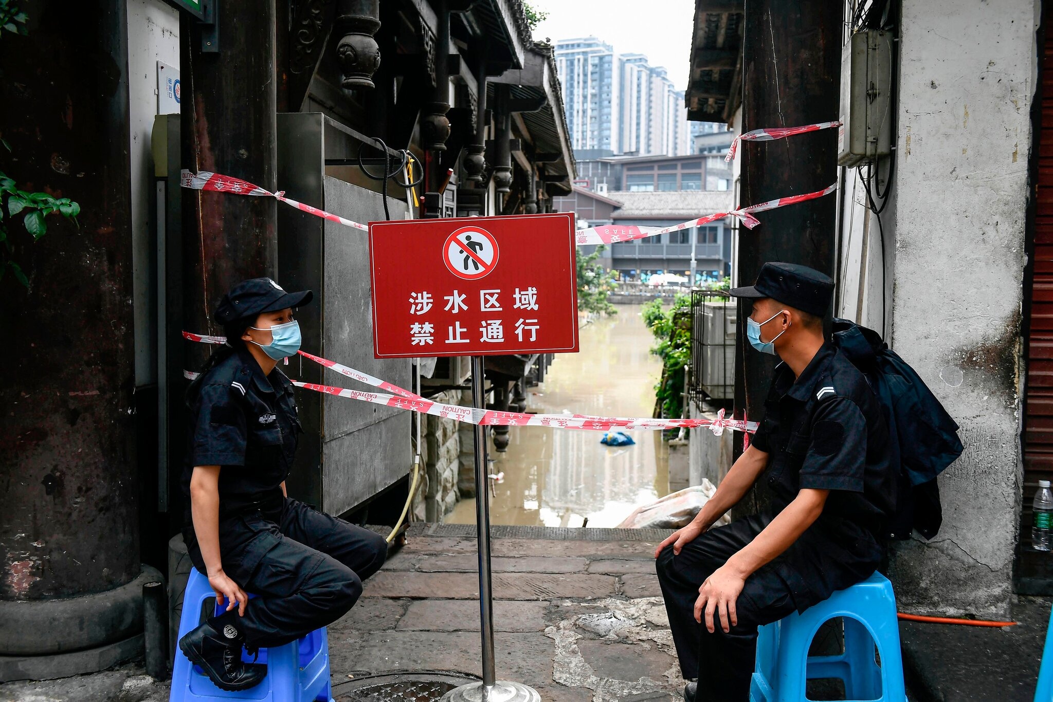 Mua lu Trung Quoc de doa da hoi phuc sau Covid-19 anh 2