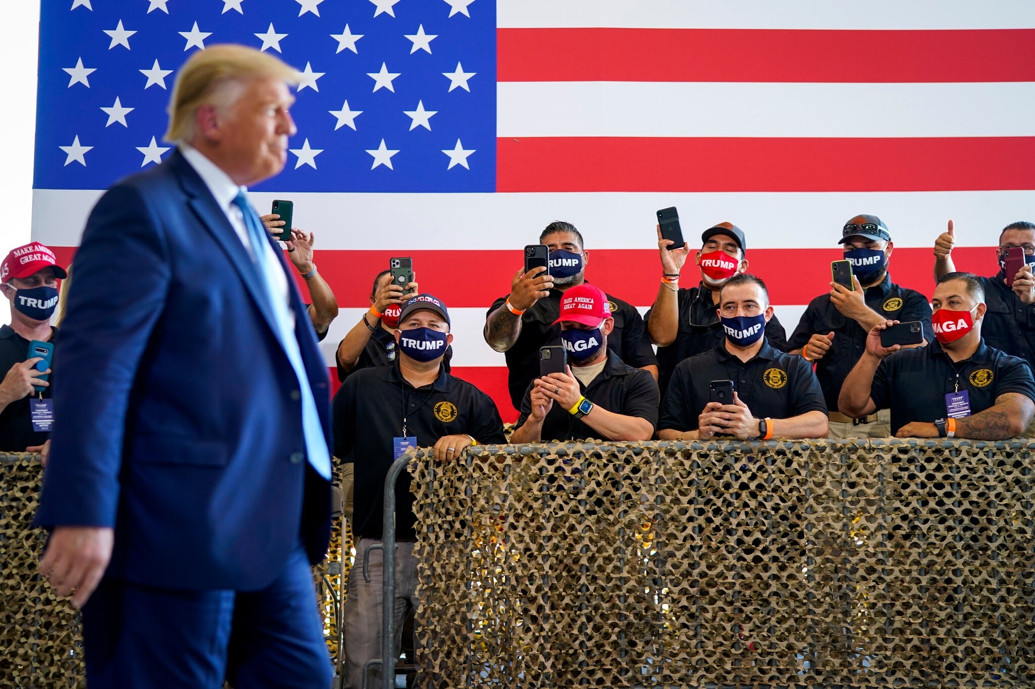 Facebook len ke hoach doi pho neu TT Trump bac ket qua bau cu hinh anh